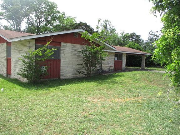 2nd image of 124 Hilltop Dr