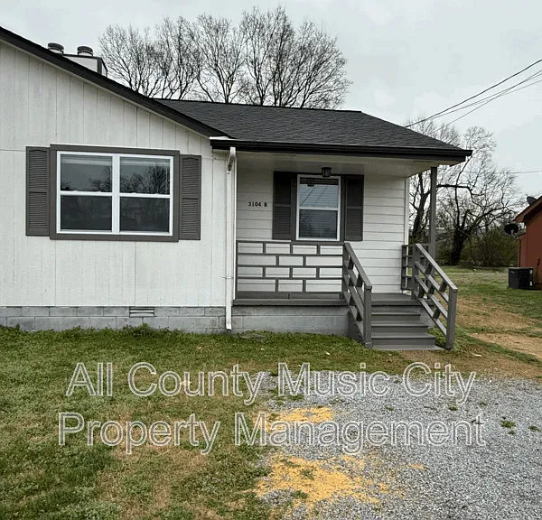 3104 Brickdale Ln #B — Photo 3