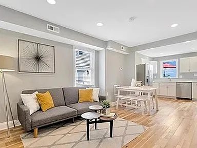 5120 Just St NE — Photo 2