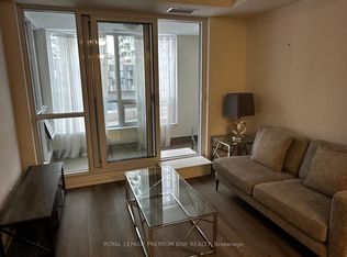 9085 Jane St #402, Vaughan, ON L4K 4L8