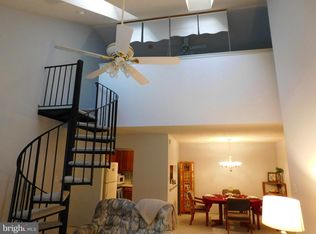 5016 Dunbarton Rd, Mount Laurel, NJ 08054