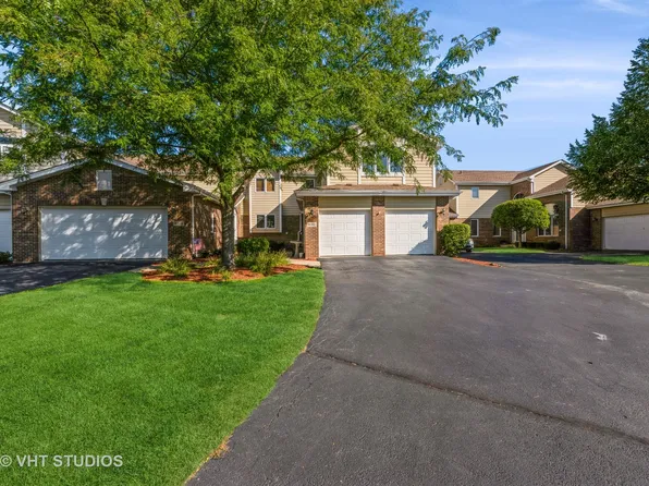 8392 Dunmore Dr, Tinley Park, IL 60487