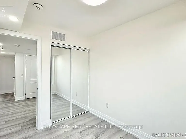 173 William Duncan Rd W #6 — Photo 10
