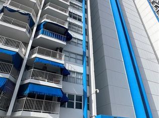 5249 Isla Verde Ave #614, Carolina, PR 00979