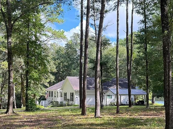 4th image of 3016 E Hadley Ferry Rd
