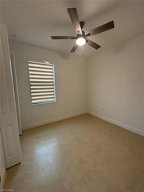 4 bed, 3.0 bath, 1958 sqft, $4,500 — Photo 4