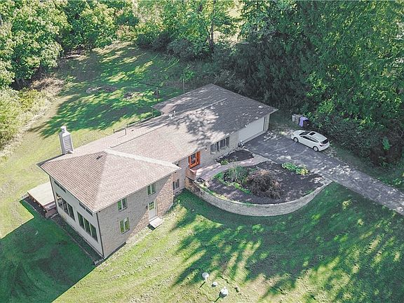 3rd image of 3925 Northampton Rd