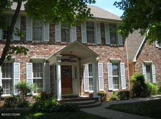2131 E 34th Pl, Joplin, MO 64804