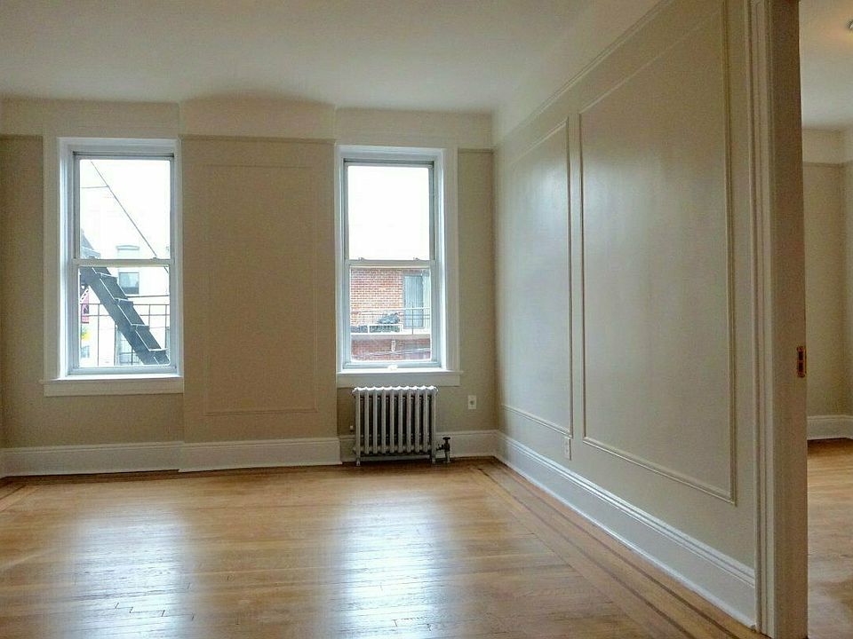 1st image of 2351 38th St #B1