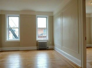 2351 38th St #B1, Astoria, NY 11105