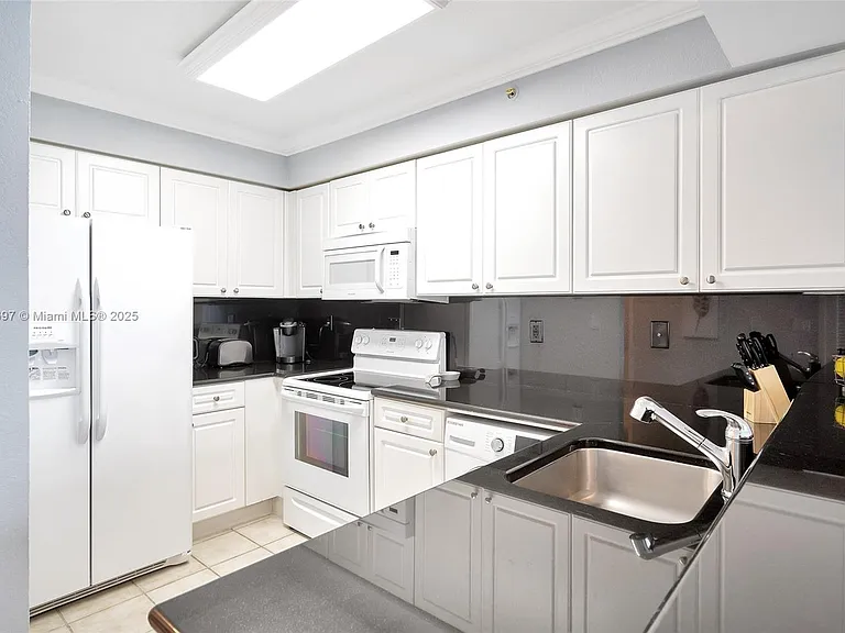 2501 S Ocean Dr #1432 — Photo 7