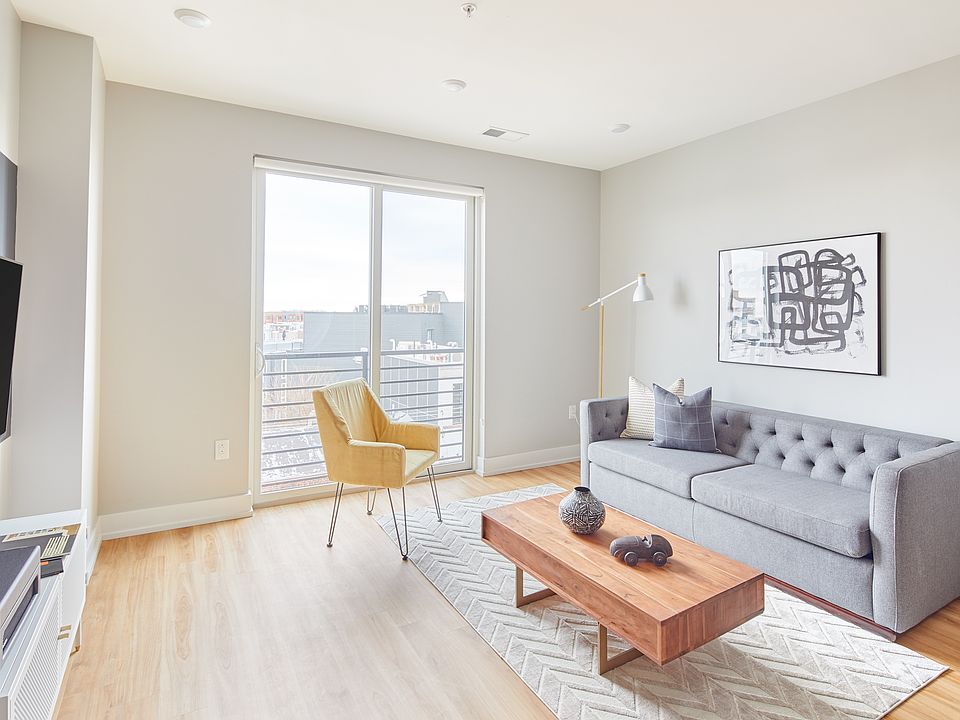 1st image of 1502 Frankford Ave #106