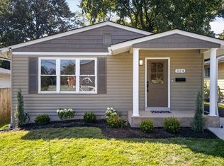 324 E Clinton Pl, Saint Louis, MO 63122