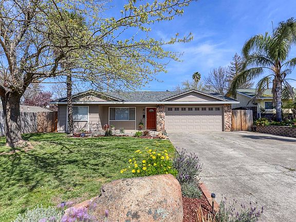 3rd image of 1809 Sheffield Way