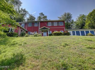 132 4th St, Herndon, PA 17830