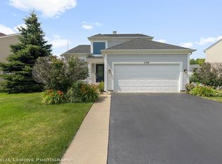 436 Knoll Crest Dr, Bartlett, IL