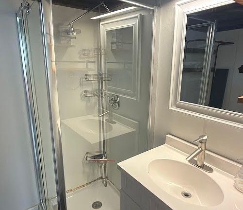 4th image of 6113 Palm Cir #B