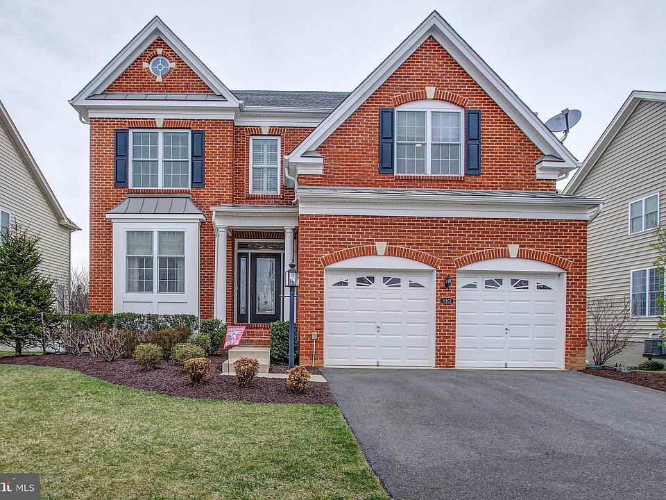 1st image of 15502 Admiral Baker Cir