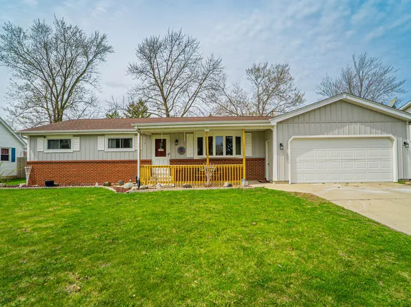 461 Concord Ave, Crown Point, IN 46307