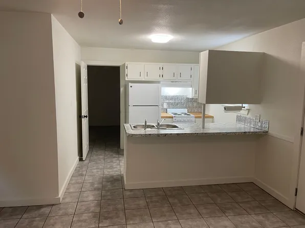 727 Gunstream Ln #7, Orange, TX 77630