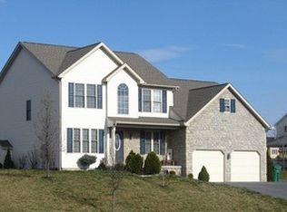 1823 Bell Ave, Chambersburg, PA 17202