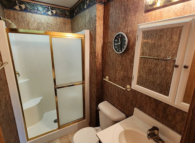 3 bedroom Ranch — Photo 16