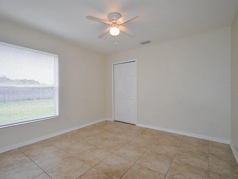 1607 Avondale Ridge Dr — Photo 16