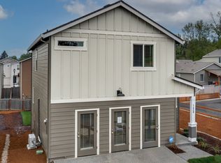 1420 W Larsen Dr, La Center, WA