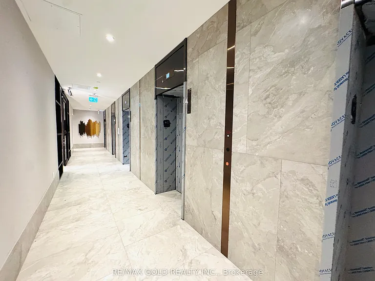252 Church St #5106 — Photo 8