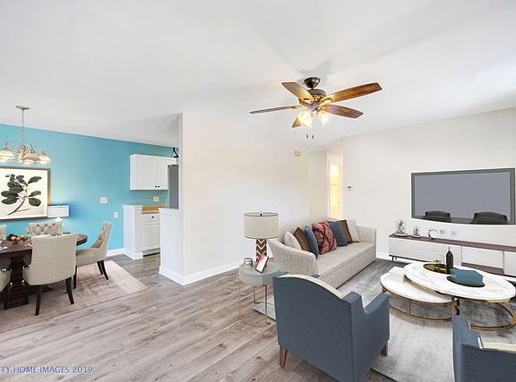 4th image of 622 N Lake Shore Dr #0
