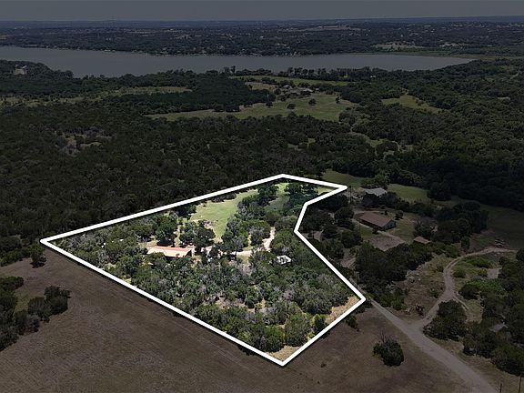 2nd image of 4674 Azle Hwy