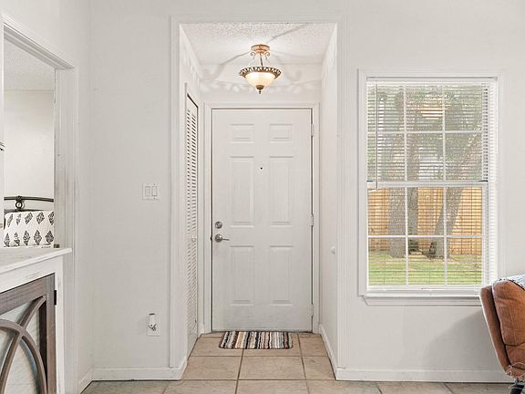 4th image of 6301 Langley Place Rd