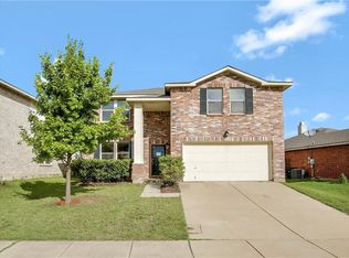 5057 River Rock Blvd, Fort Worth, TX 76179