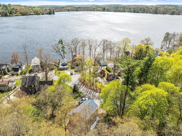 8 Lake Attitash Way, Amesbury, MA 01913