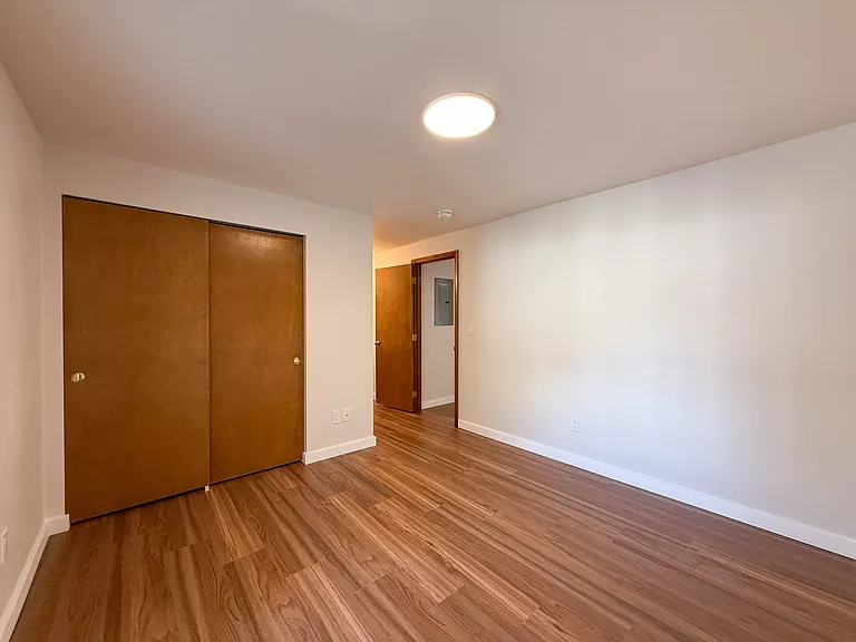 2080 NE Fairview Ave #C — Photo 14