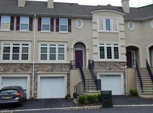 40 W Aspen Way, Aberdeen, NJ 07747
