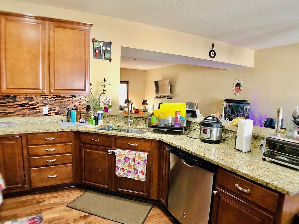 1st image of 9565 Madison Dr APT 2