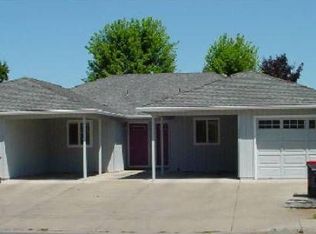 789 Columbine Way, Central Point, OR 97502