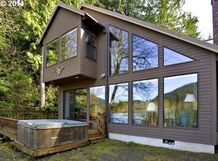 69025 E Vine Maple Dr, Rhododendron, OR 97049