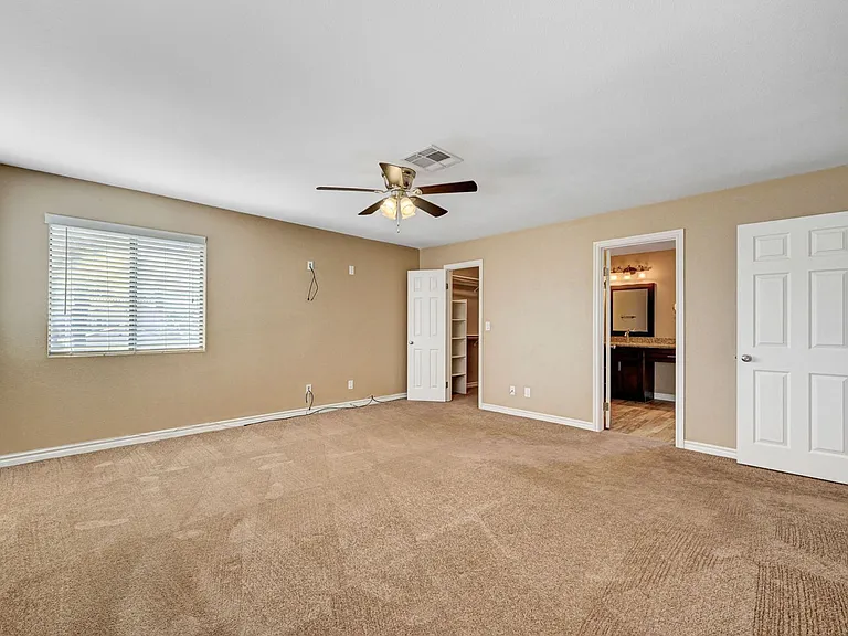 3949 Rhine Way — Photo 30