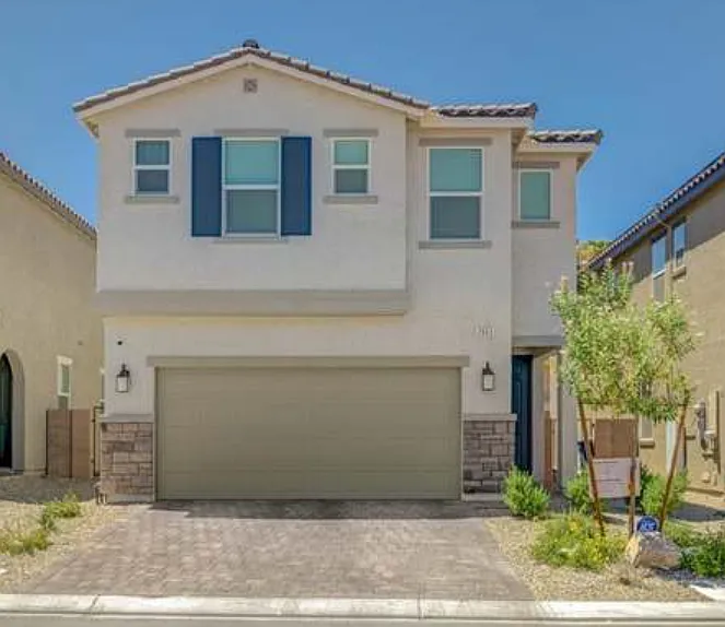 3765 Tijeras Ave