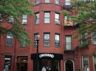 299 Newbury St APT 5, Boston, MA 02115