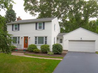 237 Circle Ln, Webster, NY 14580