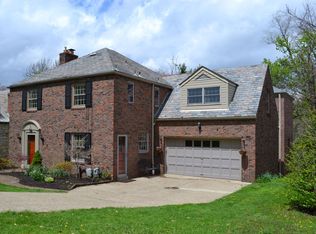 115 Parkridge Ln, Pittsburgh, PA 15228