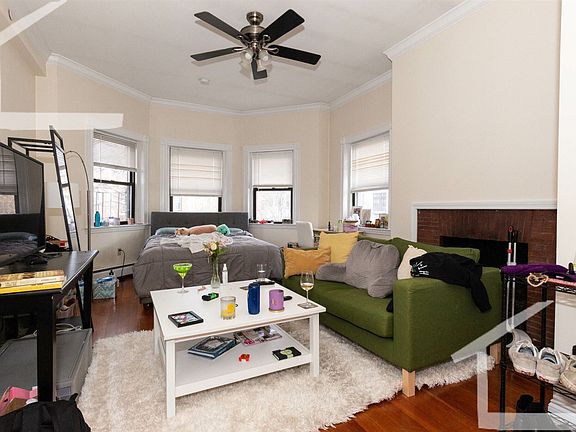 17 Keswick St. #9 Boston (Kenmore) Unit Photo 1