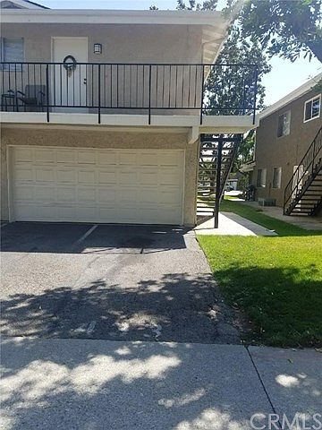 1st image of 2433 College Ln
