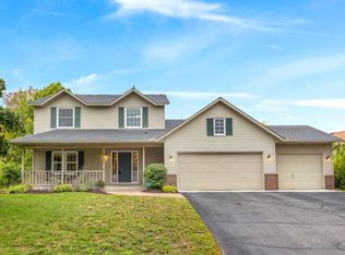 14698 Bridle Ridge Trl, Prior Lake, MN 55372