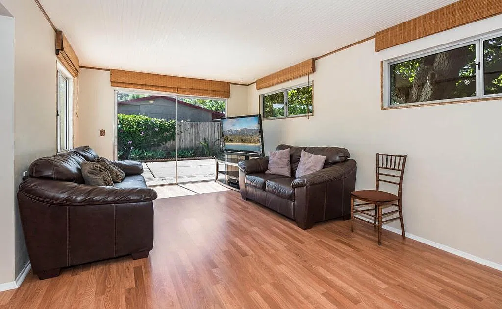 4 bed, 1560 sqft, $5,800 — Photo 3