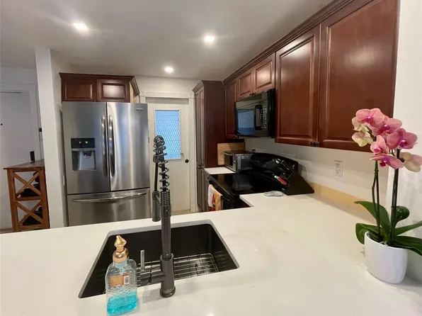 4025 N Federal Highway #117A, Oakland Park, FL 33308