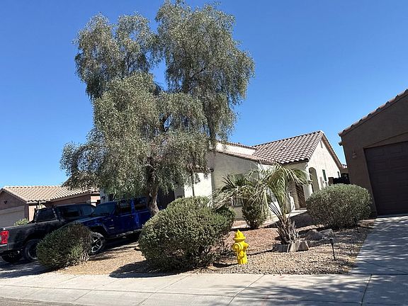 2nd image of 46087 W Holly Dr
